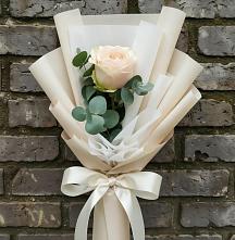 Букет цветов из:  Розы в Октябрьском Ульяновской области