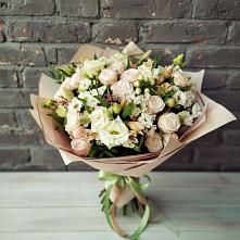 Букет цветов из:  Альстромерии, Розы и Хризантемы в Октябрьском Ульяновской области