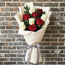 Букет цветов из:  Розы в Октябрьском Ульяновской области
