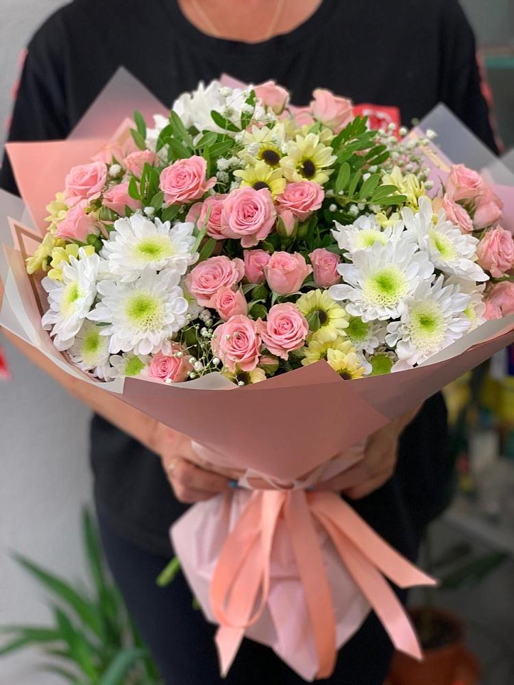 Букет цветов из: Розы и Хризантемы в Октябрьском Ульяновской области