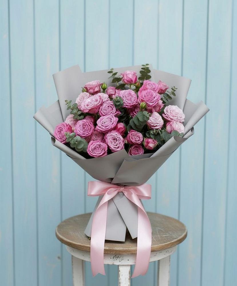 Букет цветов из: Розы в Октябрьском Ульяновской области