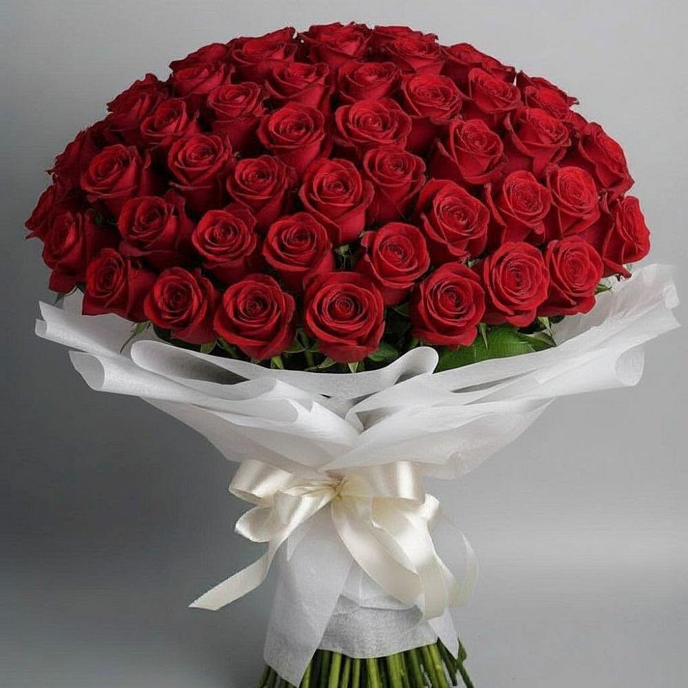 Букет 101 Красная роза Блэк Мэджик в Октябрьском Ульяновской области