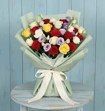 Букет цветов из:  Розы #REPLACE_PRED# Октябрьском Ульяновской области