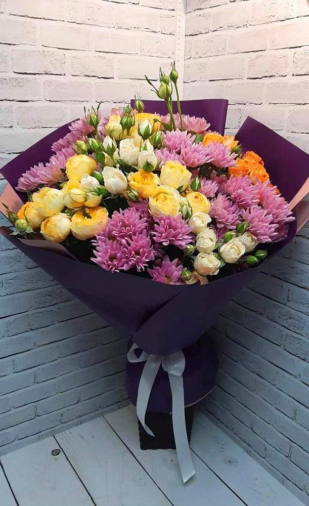 Букет цветов из: Хризантемы и Розы в Октябрьском Ульяновской области