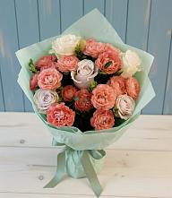 Букет цветов из:  Розы в Октябрьском Ульяновской области