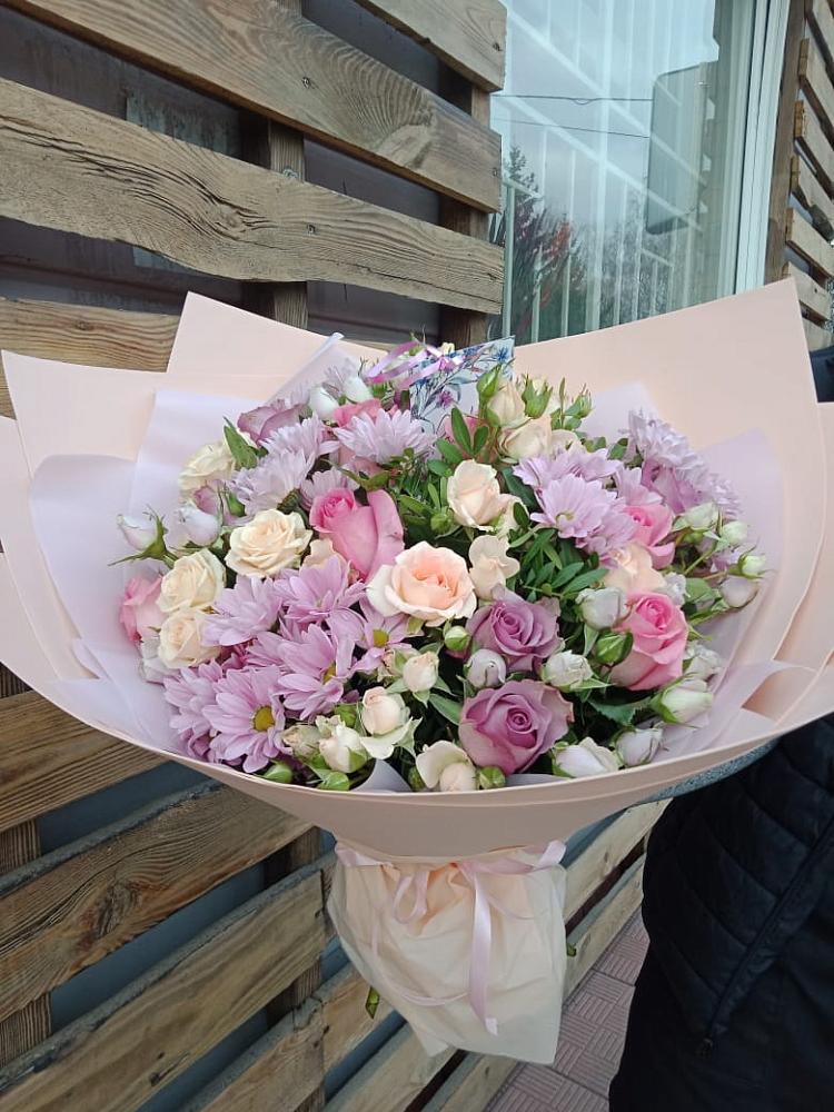 Букет цветов из: Розы и Хризантемы в Октябрьском Ульяновской области