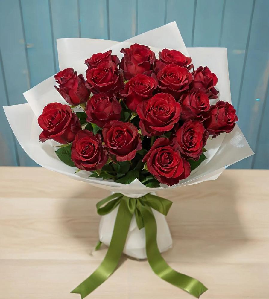 Букет Красные розы в Октябрьском Ульяновской области