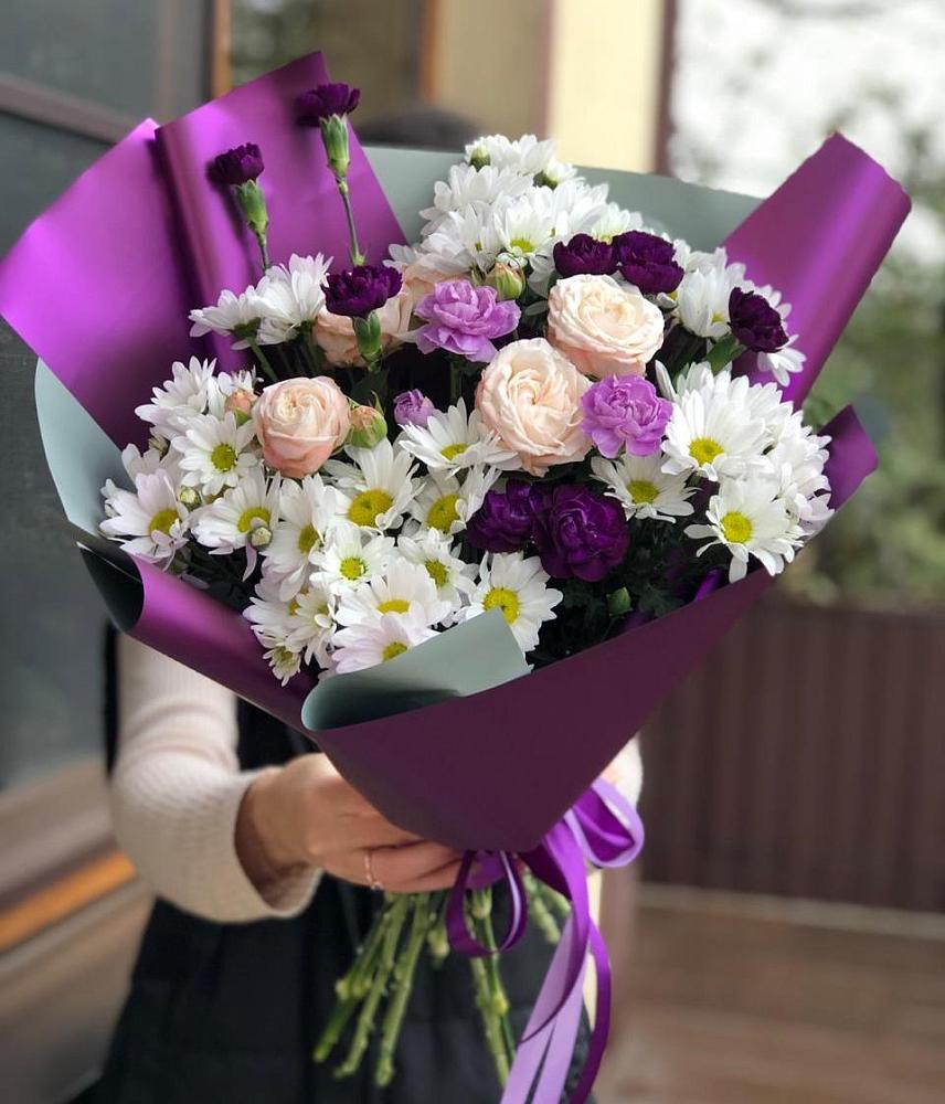 Букет цветов из: Хризантемы, Гвоздики и Розы в Октябрьском Ульяновской области