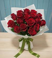 Букет Красные розы в Октябрьском Ульяновской области