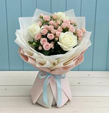 Букет цветов из:  Розы в Октябрьском Ульяновской области