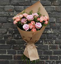 Букет цветов из:  Розы в Октябрьском Ульяновской области