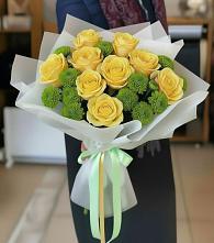 Букет цветов из:  Хризантемы и Розы в Октябрьском Ульяновской области