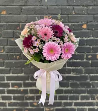 Букет цветов из:  Герберы и Хризантемы в Октябрьском Ульяновской области
