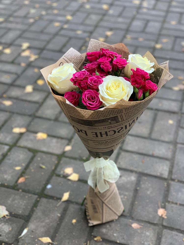 Букет цветов из: Розы в Октябрьском Ульяновской области