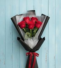 Букет цветов из:  Розы в Октябрьском Ульяновской области